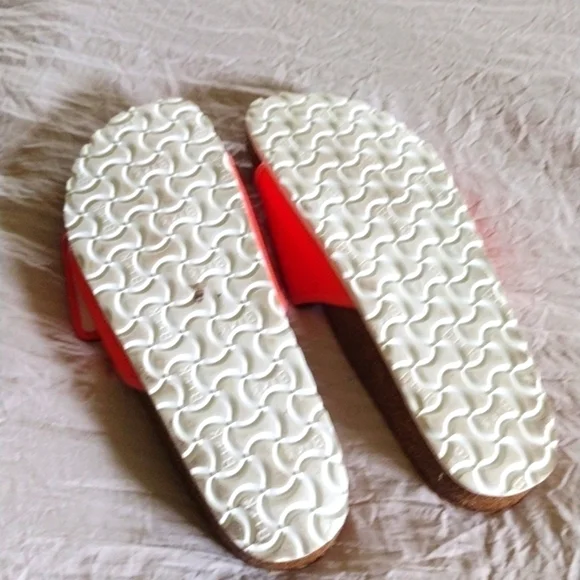 Ladies Designer Shoes by Birkenstock Tema Coral Slides - Picture 8 of 10